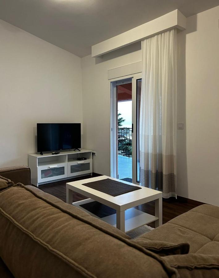 Apartments Sergej ストモレ エクステリア 写真