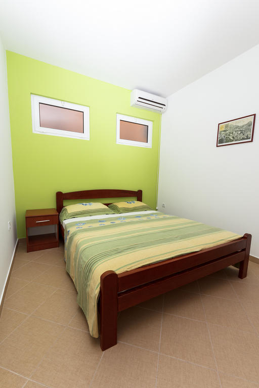 Apartments Sergej ストモレ 部屋 写真